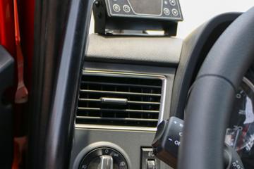 һ����� J6L 240���� 4X2 6����س�(�߶�)ͼƬ