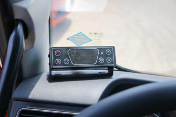 һ����� J6L 240���� 4X2 6����س�(�߶�)ͼƬ