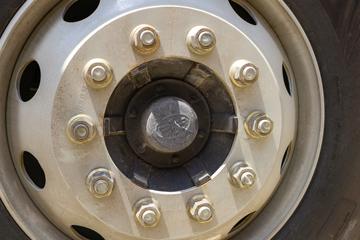 һ����� J6L 240���� 4X2 6����س�(�߶�)ͼƬ