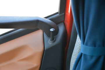 һ����� ��J6P�ؿ� �캽��2.0 560���� 6X4ǣ����(����)(CA4250P66K25T1E6)ͼƬ