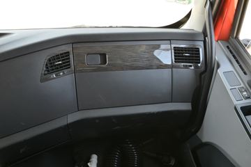 һ����� ��J6P�ؿ� �캽��2.0 560���� 6X4ǣ����(����)(CA4250P66K25T1E6)ͼƬ