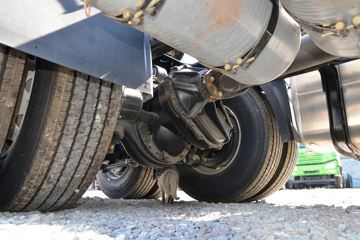 һ����� ��J6P�ؿ� �캽��2.0 560���� 6X4ǣ����(����)(CA4250P66K25T1E6)ͼƬ