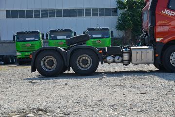 һ����� ��J6P�ؿ� �캽��2.0 560���� 6X4ǣ����(����)(CA4250P66K25T1E6)ͼƬ