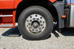 一汽解放 新J6P重卡 领航版2.0 560马力 6X4牵引车(国六)(CA4250P66K25T1E6)