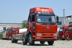 购解放J6L 320马力9.6米载货车 享高达0.5万优惠