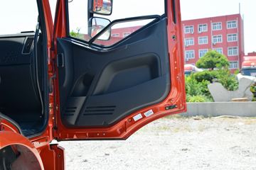 һ����� J6L �ʻݰ� 260���� 6X2 7.7�ײ�դʽ�ػ���(CA5250CCYP62K1L5T3E6)ͼƬ