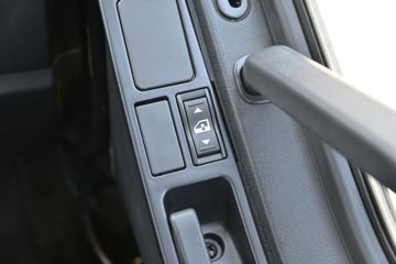 һ����� J6L �ʻݰ� 260���� 6X2 7.7�ײ�դʽ�ػ���(CA5250CCYP62K1L5T3E6)ͼƬ