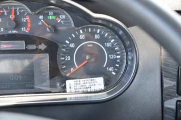 һ����� J6L �ʻݰ� 260���� 6X2 7.7�ײ�դʽ�ػ���(CA5250CCYP62K1L5T3E6)ͼƬ