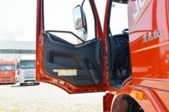 一汽解放 J6L 质惠版 260马力 6X2 7.7米仓栅式载货车(CA5250CCYP62K1L5T3E6)