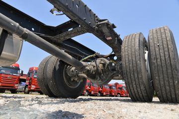 һ����� J6L �ʻݰ� 260���� 6X2 7.7�ײ�դʽ�ػ���(CA5250CCYP62K1L5T3E6)ͼƬ