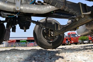 һ����� J6L �ʻݰ� 260���� 6X2 7.7�ײ�դʽ�ػ���(CA5250CCYP62K1L5T3E6)ͼƬ