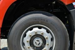 青岛解放 JH6重卡 领航版 460马力 8X4 8.6米AMT自动挡仓栅式载货车(国六)