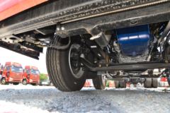 青岛解放 JH6重卡 领航版 460马力 8X4 8.6米AMT自动挡仓栅式载货车(国六)