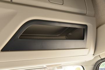 �ൺ��� JK6�п� 260���� 4X2 6.75�ײ�դʽ�ػ���(����)(�߶�)(CA5180CCYP28K1L4E6)ͼƬ