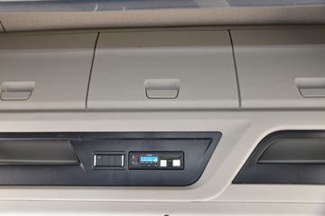 �ൺ��� JK6�п� 260���� 4X2 6.75�ײ�դʽ�ػ���(����)(�߶�)(CA5180CCYP28K1L4E6)ͼƬ