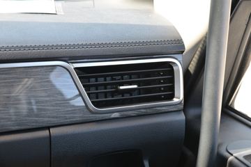 �ൺ��� JK6�п� 260���� 4X2 6.75�ײ�դʽ�ػ���(����)(�߶�)(CA5180CCYP28K1L4E6)ͼƬ