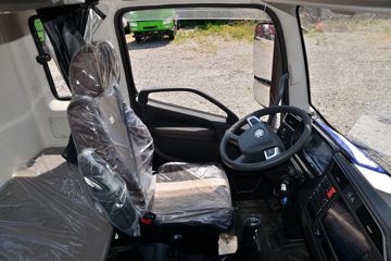 �ൺ��� JK6�п� 260���� 4X2 6.75�ײ�դʽ�ػ���(����)(�߶�)(CA5180CCYP28K1L4E6)ͼƬ