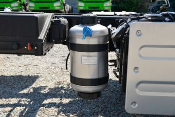 �ൺ��� JK6�п� 260���� 4X2 6.75�ײ�դʽ�ػ���(����)(�߶�)(CA5180CCYP28K1L4E6)ͼƬ