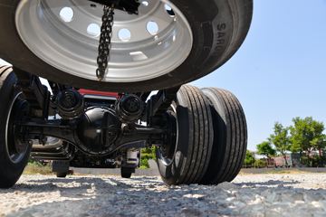 �ൺ��� JK6�п� 260���� 4X2 6.75�ײ�դʽ�ػ���(����)(�߶�)(CA5180CCYP28K1L4E6)ͼƬ