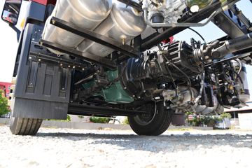 �ൺ��� JK6�п� 260���� 4X2 6.75�ײ�դʽ�ػ���(����)(�߶�)(CA5180CCYP28K1L4E6)ͼƬ