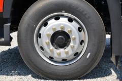 青岛解放 JK6中卡 260马力 4X2 6.75米仓栅式载货车(国六)(高顶)(CA5180CCYP28K1L4E6)