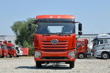 青岛解放 JK6中卡 240马力 4X2 6.8米栏板载货车(国六)(CA1170P28K2L2E6A80)