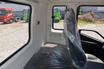 �ൺ��� JK6�п� 260���� 4X2 6.75�ײ�դʽ�ػ���(����)(�ж�)(CA5180CCYP28K1L4E6)ͼƬ