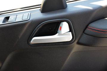 �ൺ��� JK6�п� 260���� 4X2 6.75�ײ�դʽ�ػ���(����)(�ж�)(CA5180CCYP28K1L4E6)ͼƬ