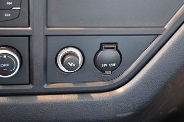 �ൺ��� JK6�п� 260���� 4X2 6.75�ײ�դʽ�ػ���(����)(�ж�)(CA5180CCYP28K1L4E6)ͼƬ