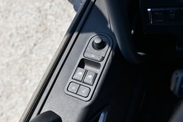 �ൺ��� JK6�п� 260���� 4X2 6.75�ײ�դʽ�ػ���(����)(�ж�)(CA5180CCYP28K1L4E6)ͼƬ