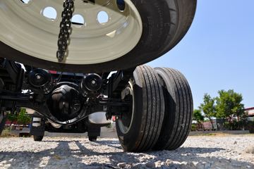 �ൺ��� JK6�п� 260���� 4X2 6.75�ײ�դʽ�ػ���(����)(�ж�)(CA5180CCYP28K1L4E6)ͼƬ