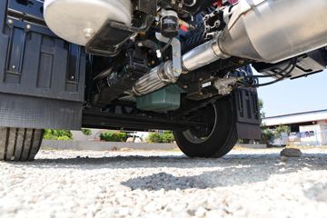 �ൺ��� JK6�п� 260���� 4X2 6.75�ײ�դʽ�ػ���(����)(�ж�)(CA5180CCYP28K1L4E6)ͼƬ