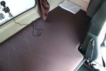 �ൺ��� ӥ; ����� 620���� 6X4 AMT�Զ���ǣ����(����)(CA4257P35K18T1E6A80)ͼƬ