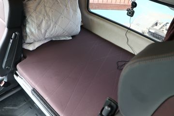 �ൺ��� ӥ; ����� 620���� 6X4 AMT�Զ���ǣ����(����)(CA4257P35K18T1E6A80)ͼƬ