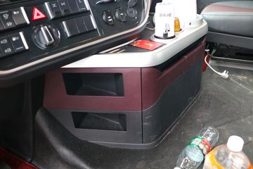 �ൺ��� ӥ; ����� 620���� 6X4 AMT�Զ���ǣ����(����)(CA4257P35K18T1E6A80)ͼƬ