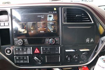 �ൺ��� ӥ; ����� 620���� 6X4 AMT�Զ���ǣ����(����)(CA4257P35K18T1E6A80)ͼƬ