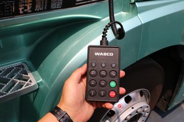 �ൺ��� ӥ; ����� 620���� 6X4 AMT�Զ���ǣ����(����)(CA4257P35K18T1E6A80)ͼƬ