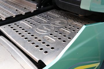 �ൺ��� ӥ; ����� 620���� 6X4 AMT�Զ���ǣ����(����)(CA4257P35K18T1E6A80)ͼƬ