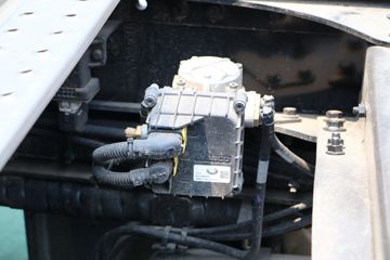 �ൺ��� ӥ; ����� 620���� 6X4 AMT�Զ���ǣ����(����)(CA4257P35K18T1E6A80)ͼƬ