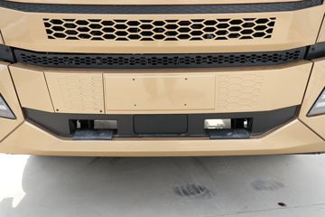 ���� ����˹T9 220���� 4X2 6.8���Ű������ػ���(����)ͼƬ