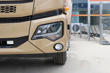 ���� ����˹T9 220���� 4X2 6.8���Ű������ػ���(����)ͼƬ