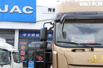 ���� ����˹T9 220���� 4X2 6.8���Ű������ػ���(����)ͼƬ