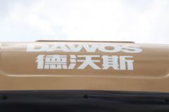 江淮 德沃斯T9 220马力 4X2 6.8米排半栏板载货车(国六)