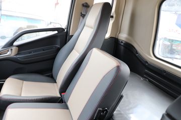 ���� ����˹T9 220���� 4X2 6.8���Ű������ػ���(����)ͼƬ