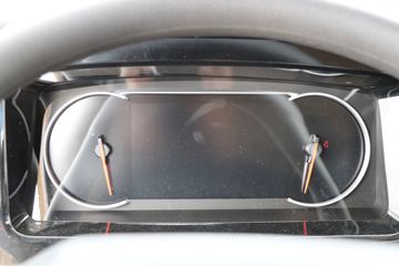 ���� ����˹T9 220���� 4X2 6.8���Ű������ػ���(����)ͼƬ