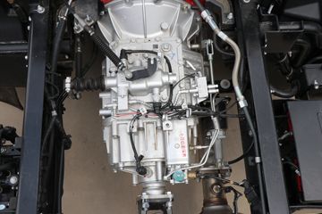 ���� ����˹T9 220���� 4X2 6.8���Ű������ػ���(����)ͼƬ