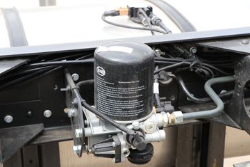 ���� ����˹T9 220���� 4X2 6.8���Ű������ػ���(����)ͼƬ