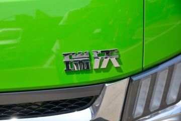 �������� ���S1 PLUS 120���� 4X2 3.3����ж��(����)(BJ3045D9JBA-30)ͼƬ