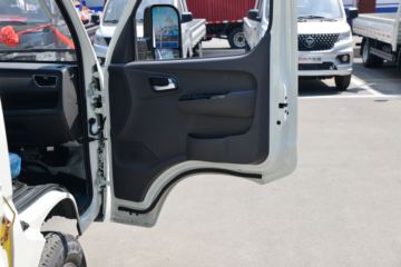 ���� ����M2 ������ 1.6L 122���� ���� 3.3�׵�������΢��(BJ1032V5JV5-01)ͼƬ