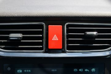 ���� ����M2 ������ 1.6L 122���� ���� 3.3�׵�������΢��(BJ1032V5JV5-01)ͼƬ